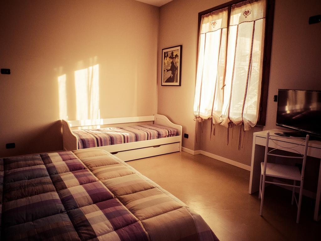 B&B Aurora Bergamo Zimmer foto